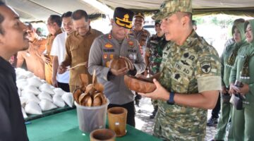 Perkuat Sinergitas, Kapolres Bireuen Hadiri Bazar Pasar Murah Sambut HUT TNI Ke-81